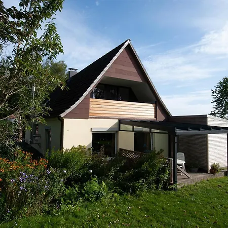 Haus Neu-moehlhorst * Fleckeby